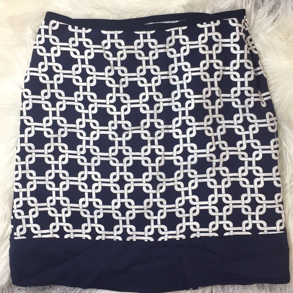 Banana Republic silk patterned skirt -2